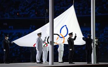 رفع العلم الأولمبي بـ«الملعب الوطني» في طوكيو  