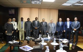 وزير الكهرباء يلتقي وزير الطاقة والمناجم البوروندي لبحث سبل الدعم والتعاون بين البلدين