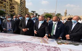 رئيس الوزراء يتفقد موقع تطوير ساحة مسجد عمرو بن العاص: المشروع سيحقق طفرة نوعية