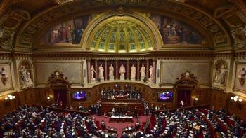 مجلس الشيوخ الفرنسي يقر قانونا لتوسيع نطاق الشهادة الصحية والتلقيح الإجباري