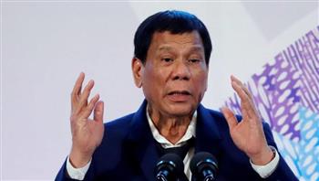رئيس الفلبين يحث على ابتكار طرق "أكثر عقلانية" لإدارة اللقاحات ضد كورونا