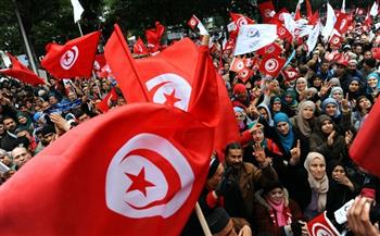 كاتبة صحفية تونسية: وصلنا لحالة اكتئاب جماعي بسبب الإخوان