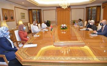 سلطنة عُمان تعقد جلسة مباحثات رسمية مع الولايات المتحدة الأمريكية لتعزيز التعاون الثنائي