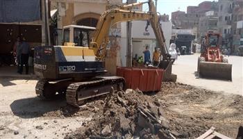 تطوير خطوط الصرف الصحى ومحطة السكة الحديد بكفر الشيخ