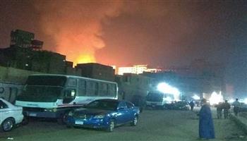 حريق هائل في مصنع بشبرا.. والدفع بـ3 سيارات إطفاء 