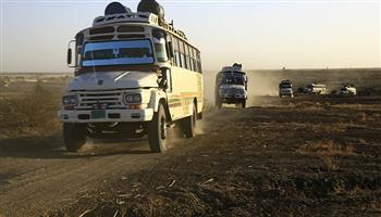 40 شاحنة جنود إريترية تصل مدينة الحمرة الإثيوبية