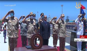 الرئيس يشهد رفع العلم المصري على قاعدة «3 يوليو» البحرية