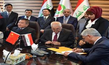 العراق يوقع عقدا نفطيا مع ائتلاف لشركات صينية