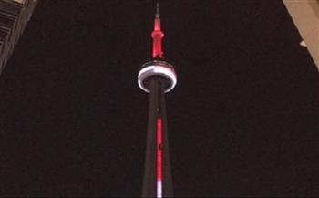 برج «سي إن تاور» في كندا يضاء بألوان العلم المصري