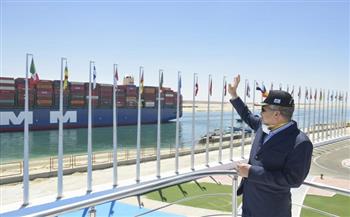 قناة السويس تشهد عبور 71 سفينة بحولات تتخطى 4.8 مليون طن