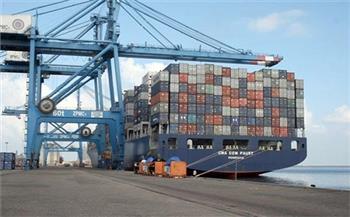 تداول 24 سفينة للحاويات والبضائع العامة بميناء دمياط