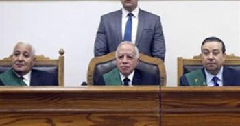 غدًا.. محاكمة وزير الإسكان الأسبق في قضية الحزام الأخضر      