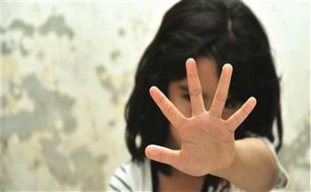 القبض على والدة الطفلة ضحية التحرش بأوسيم