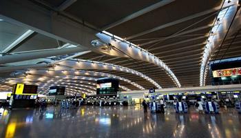 مطار هيثرو يستأنف تشغيل المدرج المزدوج وصالة الركاب رقم 3