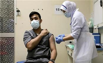 ماليزيا: تطعيم 340 ألفا باللقاحات المضادة لفيروس كورونا خلال 24 ساعة