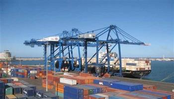 ميناء دمياط يتداول 20 سفينة للحاويات والبضائع خلال 24 ساعة