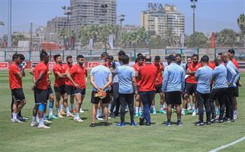 «موسيماني» يعقد جلسة مع لاعبي الأهلي قبل انطلاق مران اليوم