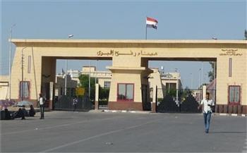 مصر تواصل فتح معبر رفح البري من الجانبين للعبور والمساعدات