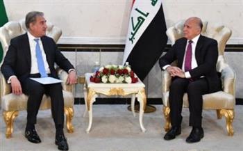 وزير الخارجية العراقي يبحث مع نظيره الباكستاني سبل تعزيز العلاقات بين البلدين