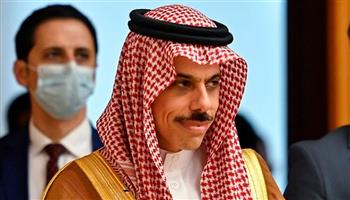 وزيرا خارجية السعودية واليمن يبحثان مبادرات المملكة للأمن والسلام
