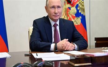 57% من المواطنين الروس يقيمون عمل بوتين إيجابيا