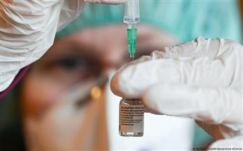 الصحة العامة الفرنسية :80 % من العاملين بالقطاع الطبي تلقوا علي الاقل جرعة واحدة من اللقاح