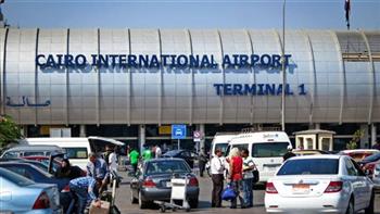 حبس راكب بتهمة تهريب 2000 قرص ترامادول عبر مطار القاهرة