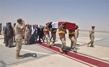 «أبوكريشة» ومساعد قائد المنطقة الجنوبية العسكرية يتقدمان جنازة الشهيد محمد عبدالحفيظ