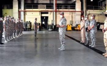  الفريق أحمد خالد يستقبل قائد القوات البحرية الأمريكية في قاعدة برنيس