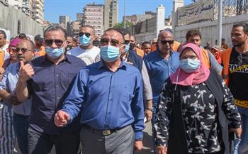 محافظ الإسكندرية: تكثيف الحملات الرقابية على الشواطئ  