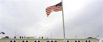 وسائل إعلام: إنزال العلم الأميركي من على مبنى السفارة في كابل