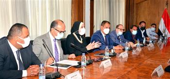 وزيرا التجارة والسياحة يبحثان الاستعدادات النهائية للمشاركة المصرية باكسبو 2020 بدبى