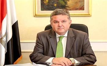 وزير قطاع الأعمال يتابع إجراءات تعميم النظام الجديد لتداول القطن بالمحافظات 