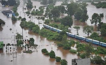 الأرصاد اليابانية تحذر من استمرار الفيضانات وحصيلة القتلى ترتفع إلى 8