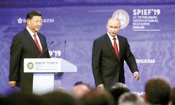 أستاذ علوم سياسية: الاتحاد الأوروبي يواجه معضلة بسبب التقارب الصيني الروسي 