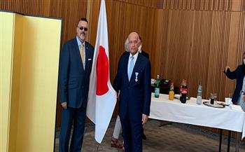 اليابان تمنح مصريًا وسام «الكنز المقدس» عن عمله بسفارتها فى جنيف