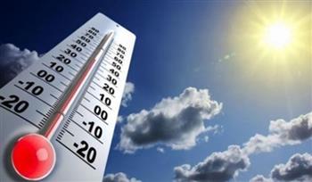 طقس الغد شديد الحرارة رطب على كافة الأنحاء.. والعظمى بالقاهرة 40