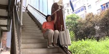 مسن صينى يبتكر أجهزة تساعد المتقاعدين على الحركة (فيديو)