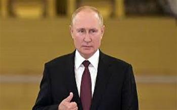 بوتين : من الضروري التوقف عن فرض القيم الخارجية وبناء الديمقراطيات في البلدان الأخرى