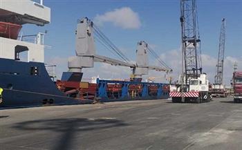 ميناء الإسكندرية ينجح في تحقيق معدلات قياسية بحجم التداول وحركة الشحن والتفريغ
