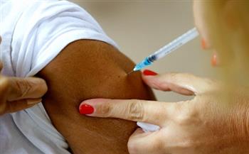 حكومة إندونيسيا تواصل تكثيف حملة التطعيم ضد كوفيد-19 لتحقيق مناعة القطيع