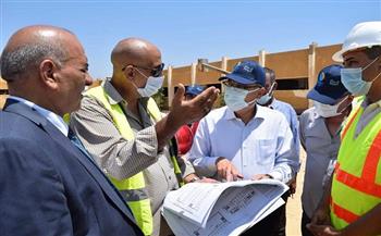 محافظ المنيا يضع حجر الأساس لأعمال إنشاء محطة معالجة قرية برمشا بتكلفة 840 مليون جنيه 
