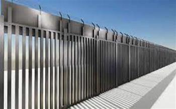 اليونان تنتهى من بناء جدار ضخم على الحدود مع تركيا 
