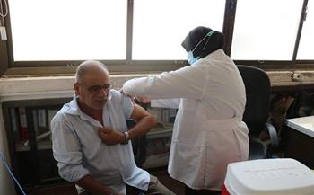 بدء تطعيم العاملين في ديوان محافظة شمال سيناء ضد كورونا