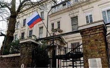 سفارة روسيا بالقاهرة: نحتفل اليوم بيوم العلم الوطني