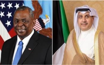وزيرا الدفاع الكويتي والأمريكي يبحثان المستجدات الإقليمية والدولية