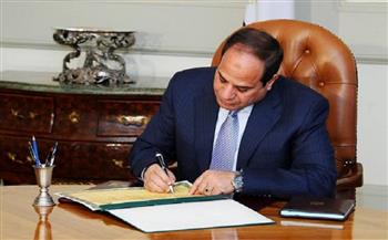 الرئيس السيسي يوقع قانونًا بمنح التزام إنشاء وإدارة وتشغيل محطة متعددة الأغراض بميناء الإسكندرية