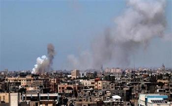 إسرائيل تقصف مواقع لحماس في غزة رداً على إطلاق بالونات حارقة