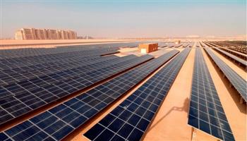 العراق يوقع اتفاقا مع الصين لإنشاء محطات للطاقة الشمسية للحد من أزمة الكهرباء