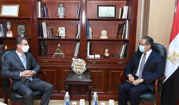 وزير السياحة والآثار يلتقي سفير ألمانيا بالقاهرة 